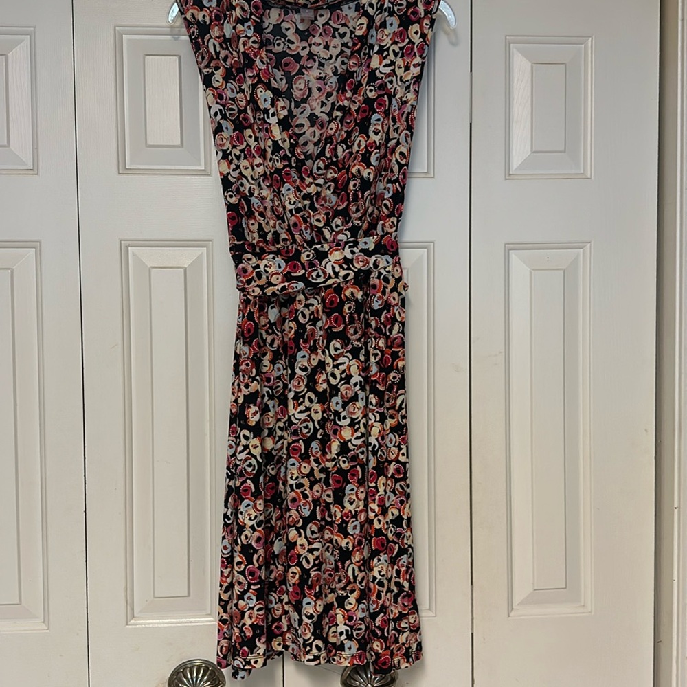 By Design Red/yellow/Black Floral short Sleeve  Faux Wrap Midi Dress, SZ M